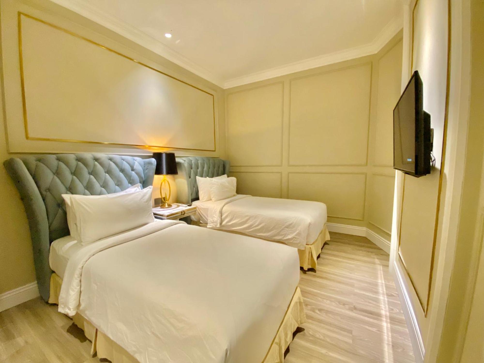 Grand Eska Hotel & Suites Batam Нагоя Экстерьер фото